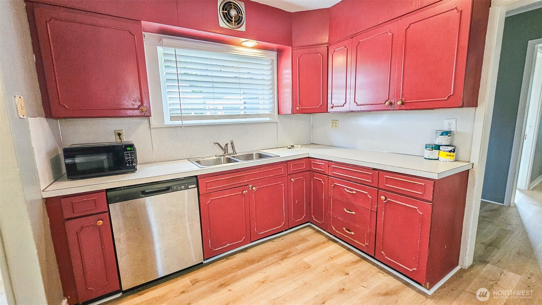 517 W Broadway Avenue , Montesano, WA 98563