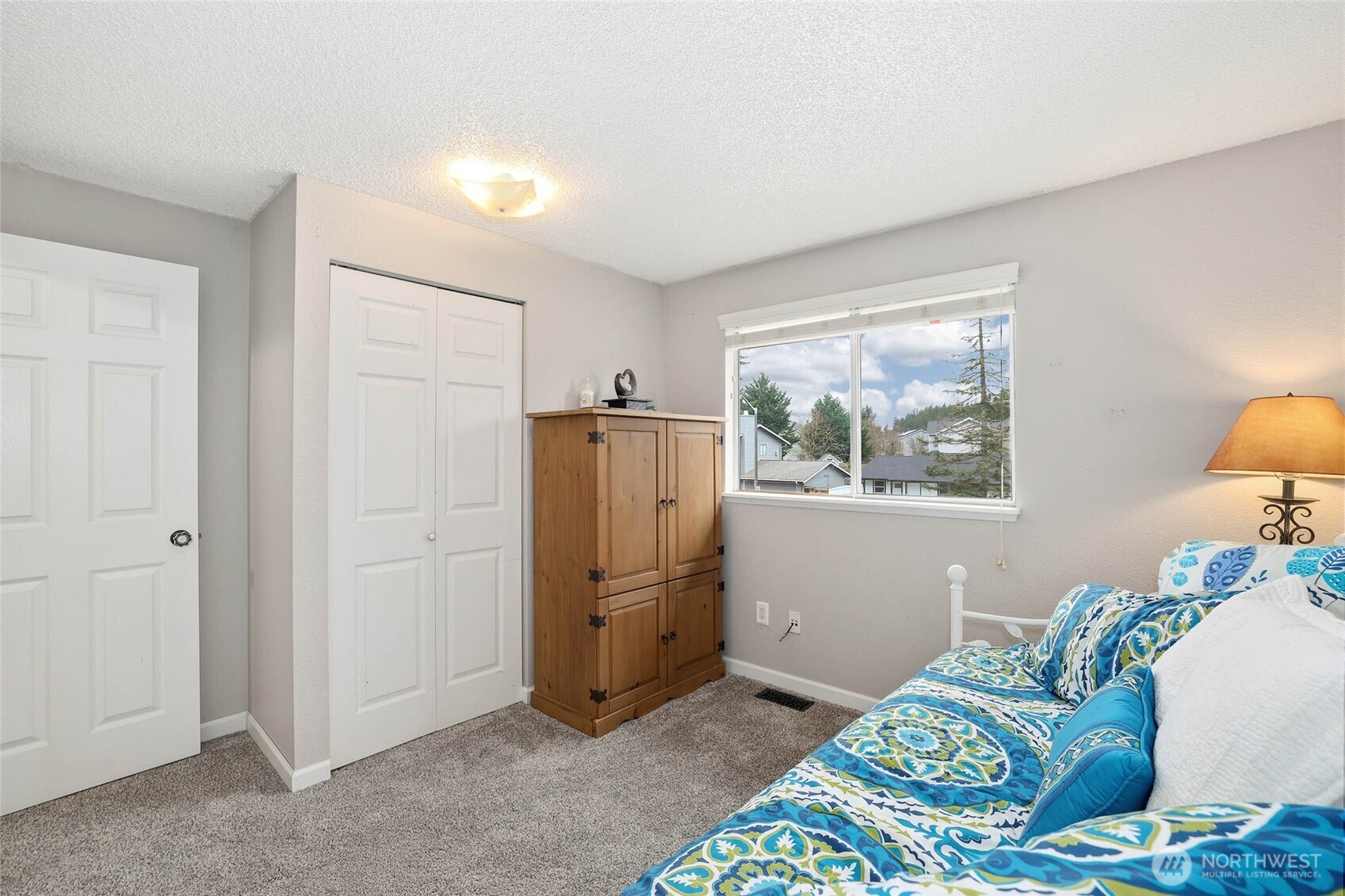 23439 SE 264th Street , Maple Valley, WA 98038