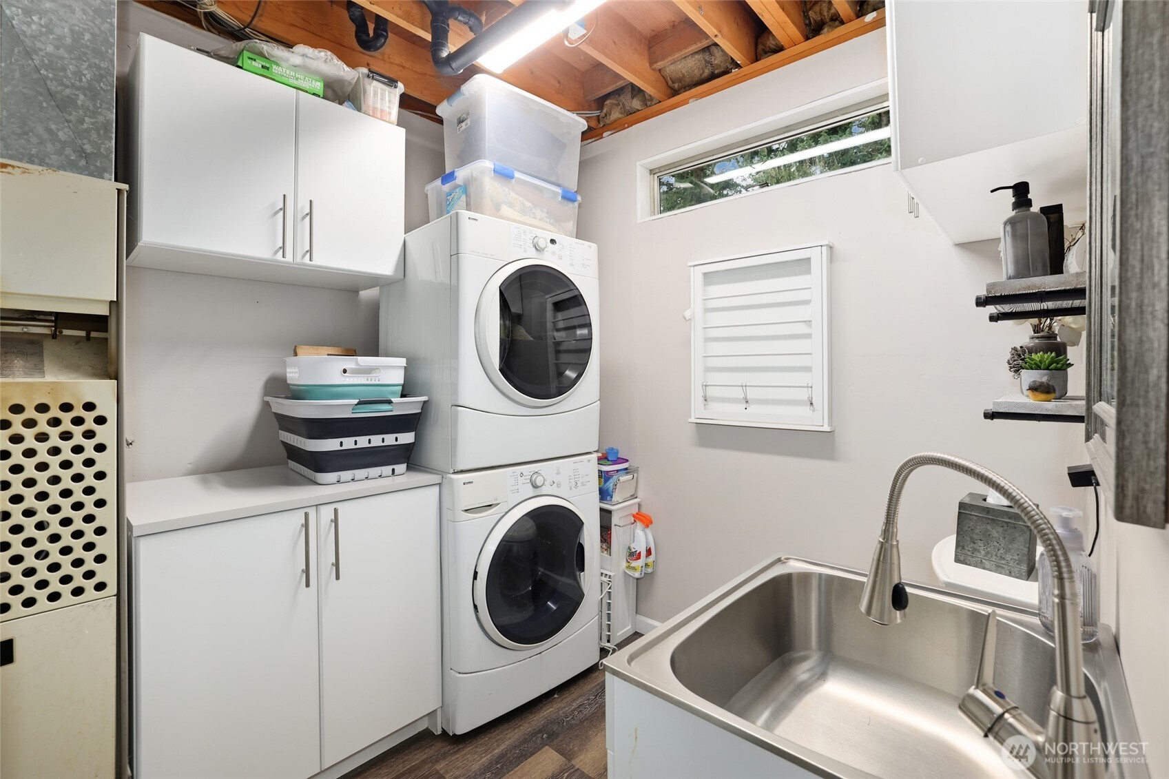 23439 SE 264th Street , Maple Valley, WA 98038