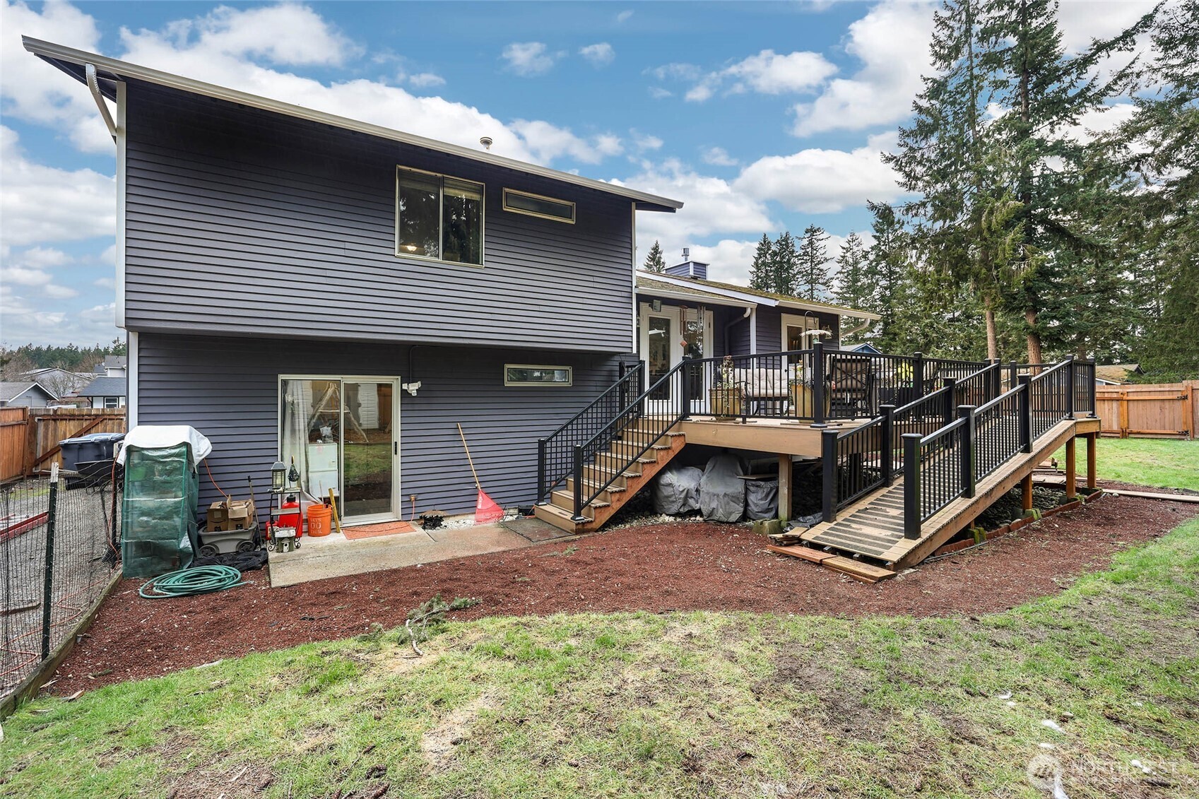 23439 SE 264th Street , Maple Valley, WA 98038