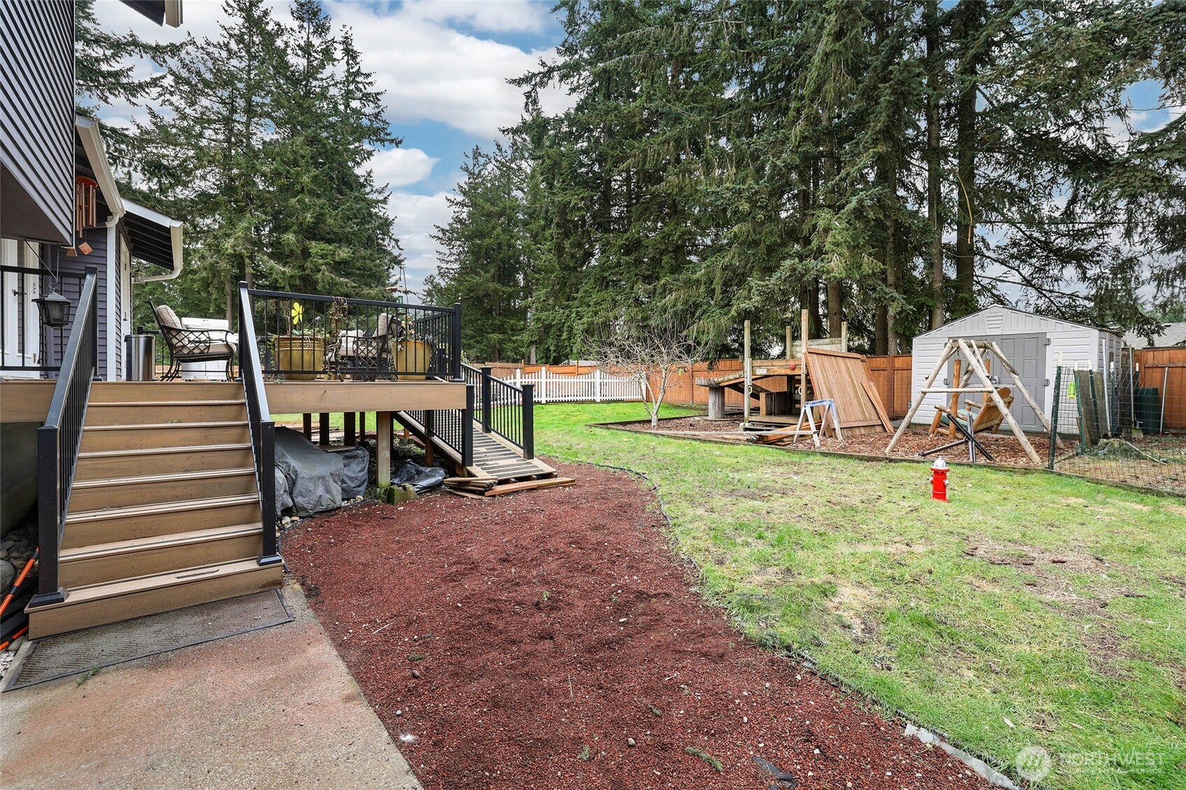 23439 SE 264th Street , Maple Valley, WA 98038