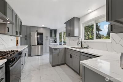 5603 81st Street E, Puyallup, WA 98371 - Photo 3