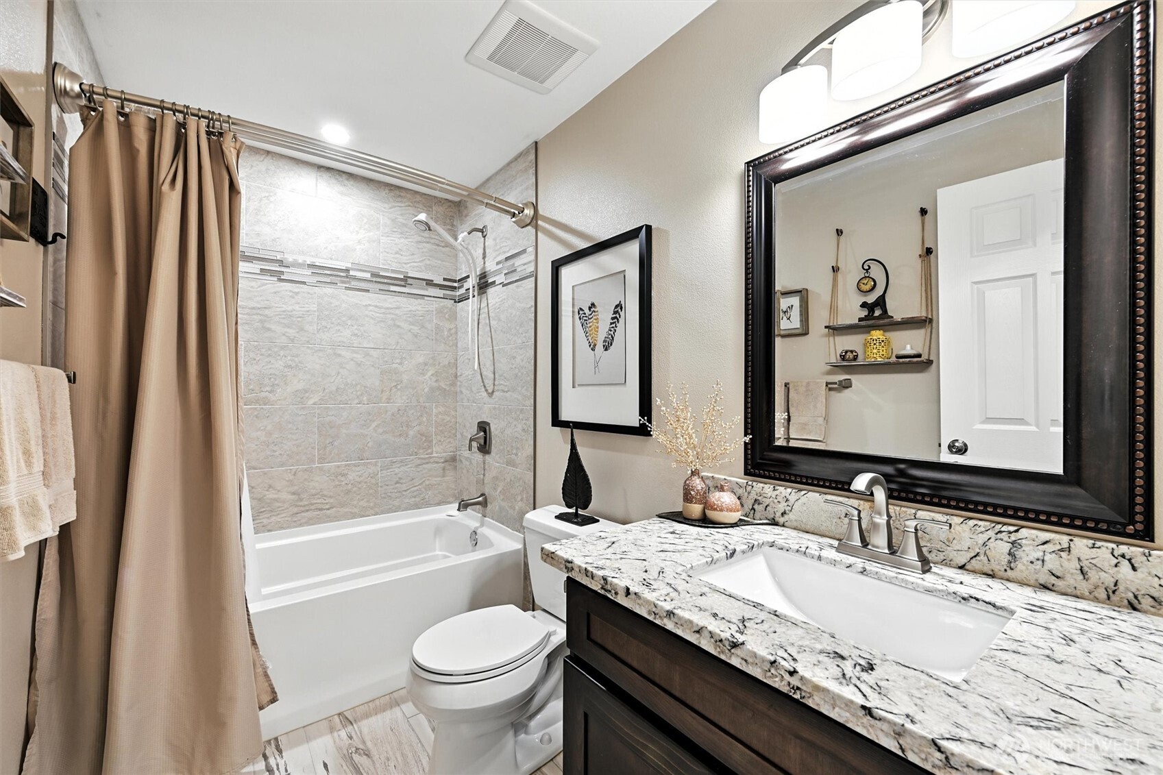 7212 188th Avenue E, Bonney Lake, WA 98391