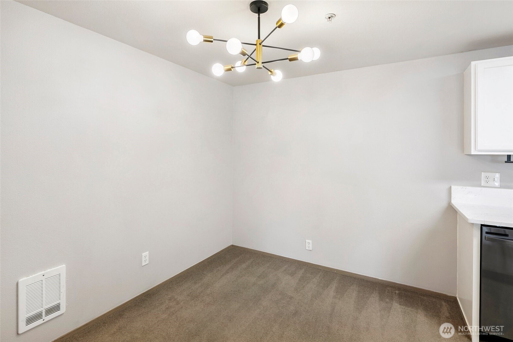 11915 Roseberg Avenue S #309, Seattle, WA 98168