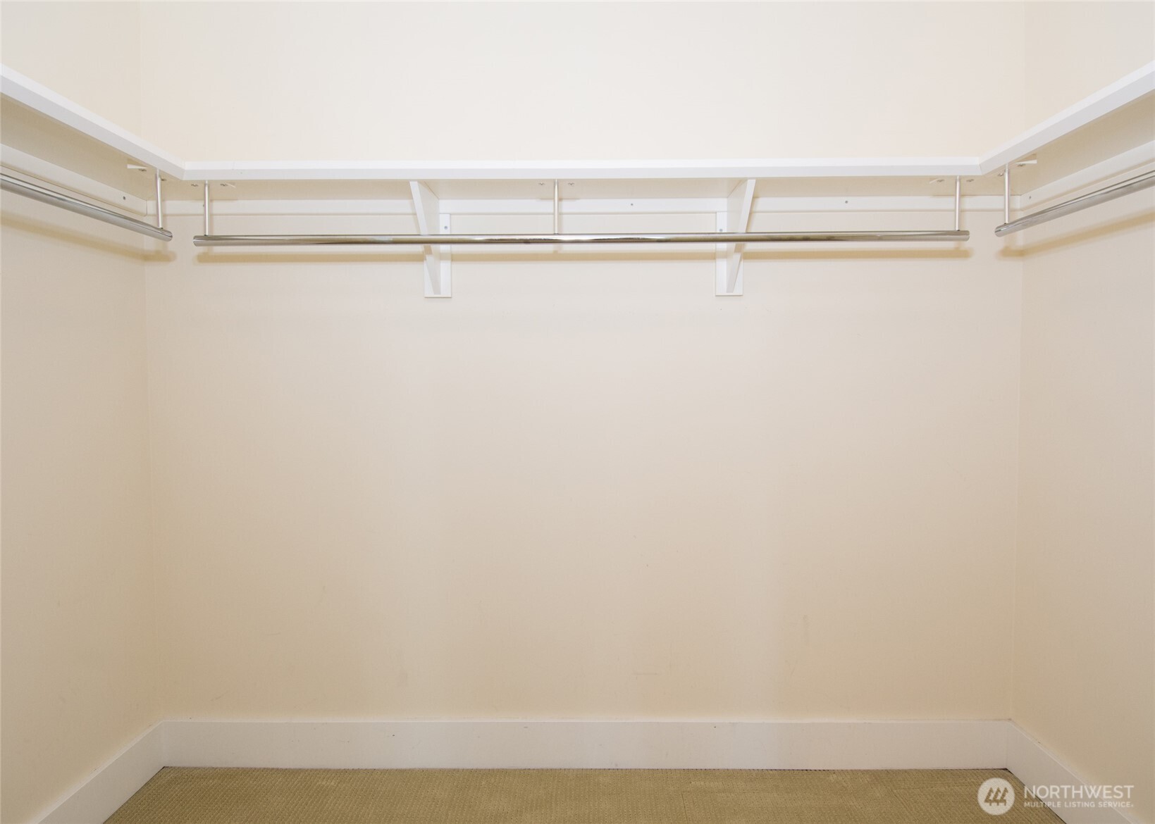 650 Bellevue Way NE #2404, Bellevue, WA 98004