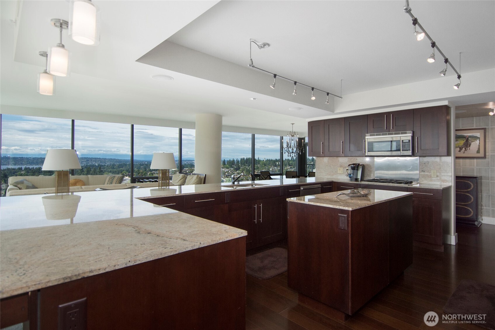 650 Bellevue Way NE #2404, Bellevue, WA 98004