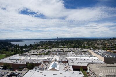 650 Bellevue Way NE #2404, Bellevue, WA 98004 - Photo 2