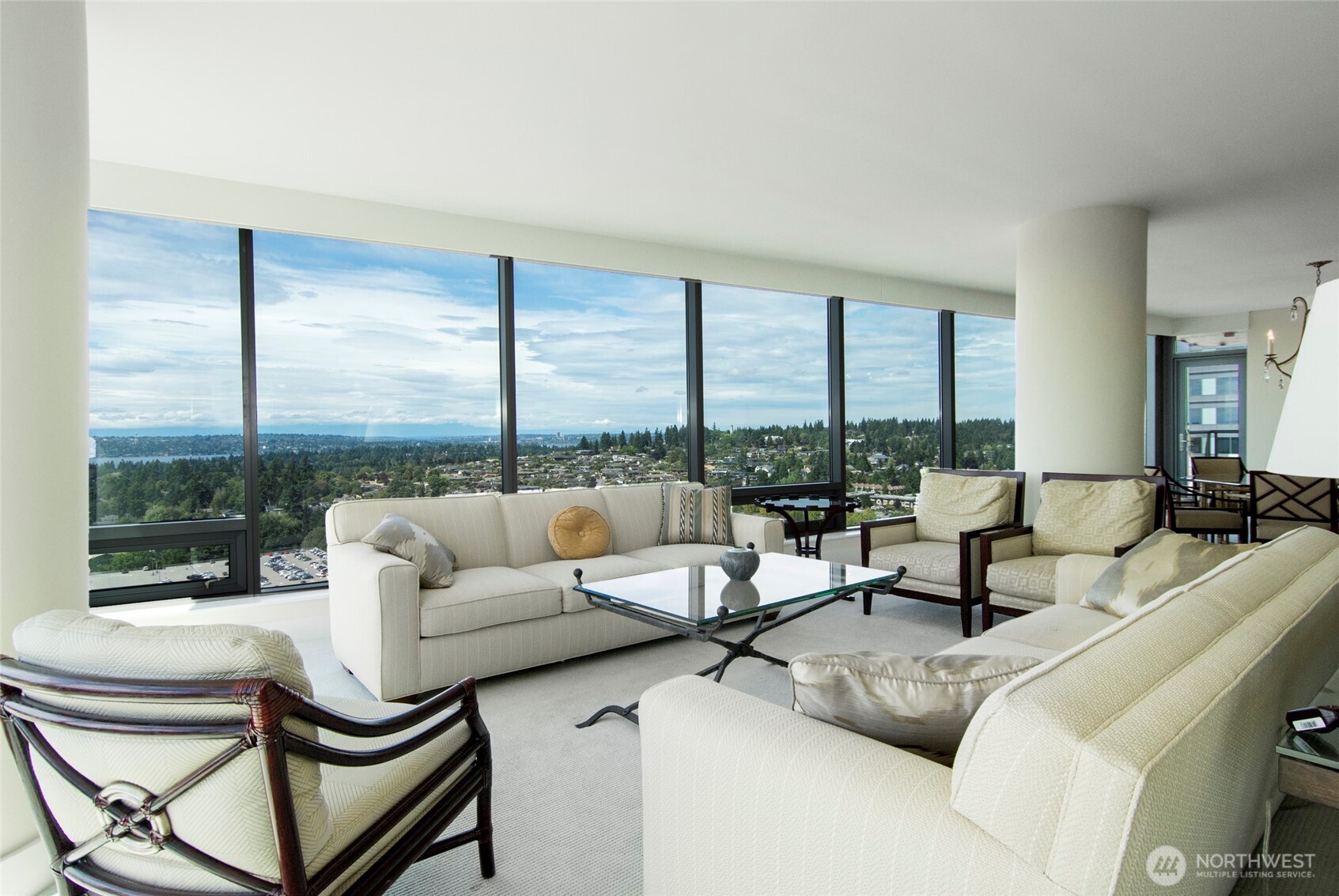 650 Bellevue Way NE #2404, Bellevue, WA 98004