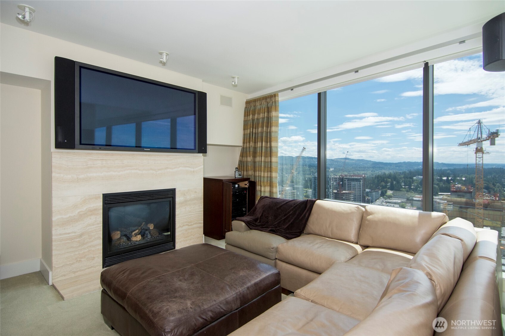 650 Bellevue Way NE #2404, Bellevue, WA 98004