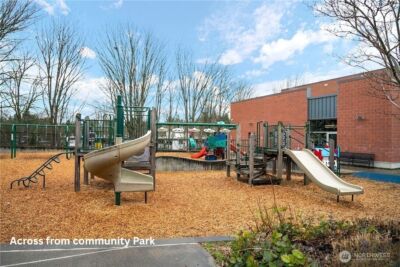 10501 8th Avenue NE #111, Seattle, WA 98125 - Photo 27