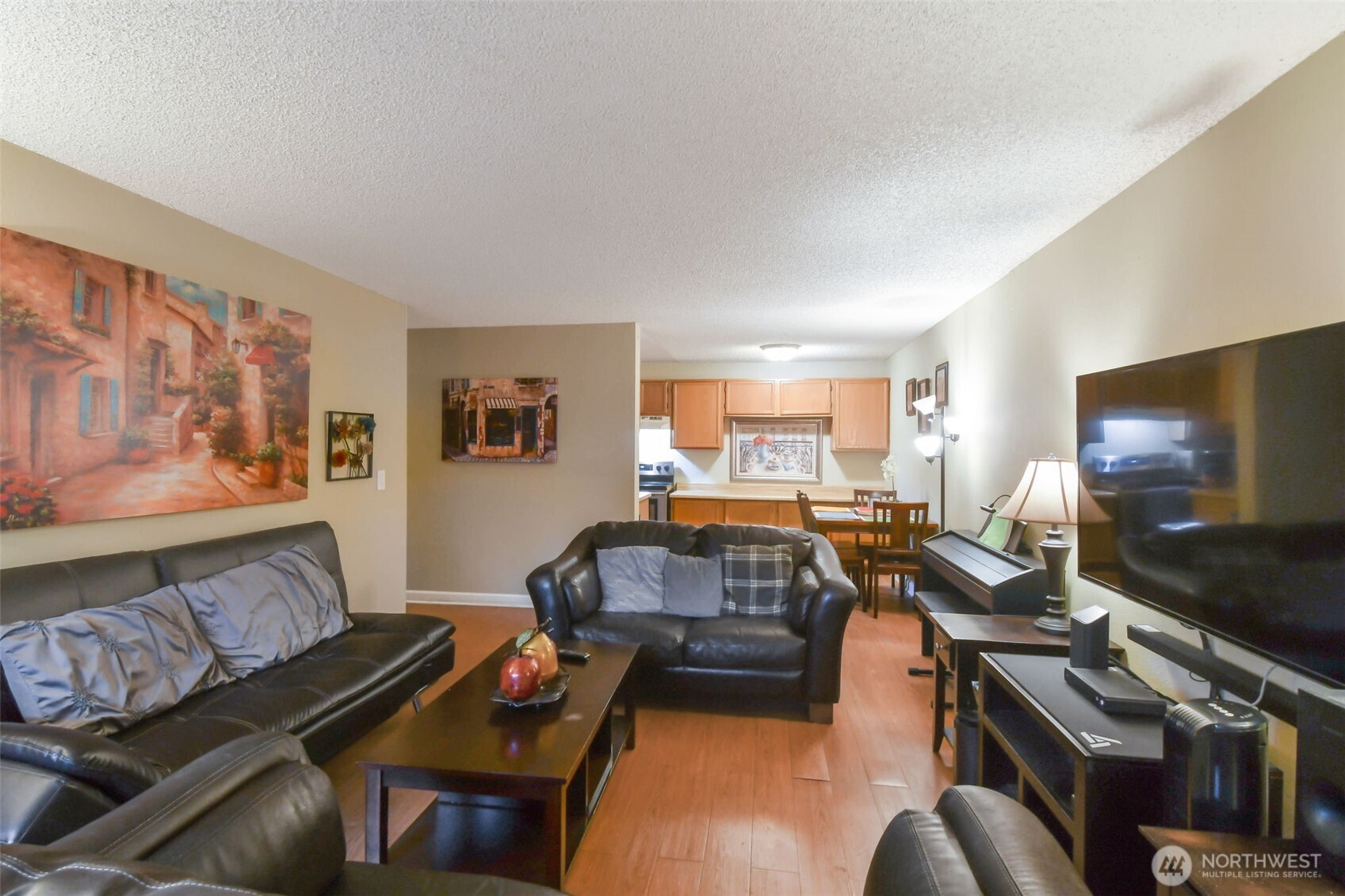 10501 8th Avenue NE #111, Seattle, WA 98125