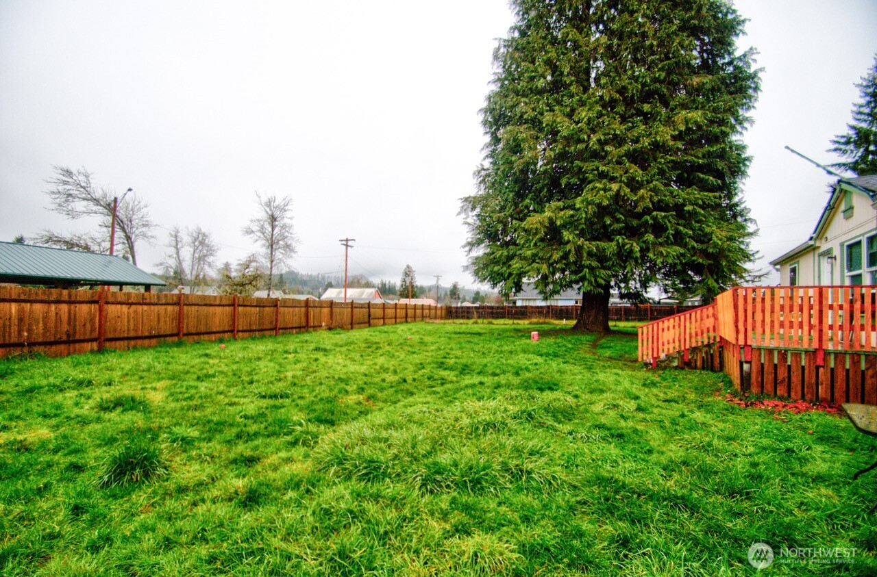 307 S 3rd Ave , Pe Ell, WA 98572