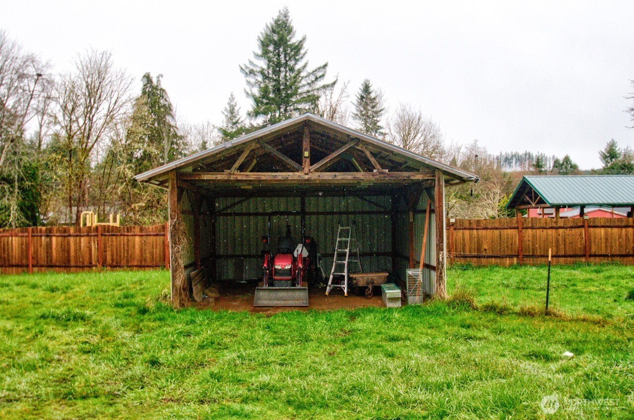 307 S 3rd Ave , Pe Ell, WA 98572