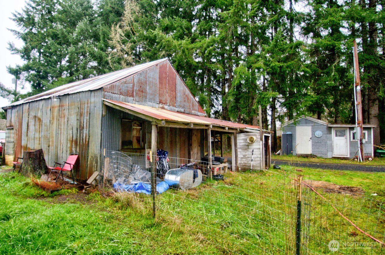 307 S 3rd Ave , Pe Ell, WA 98572