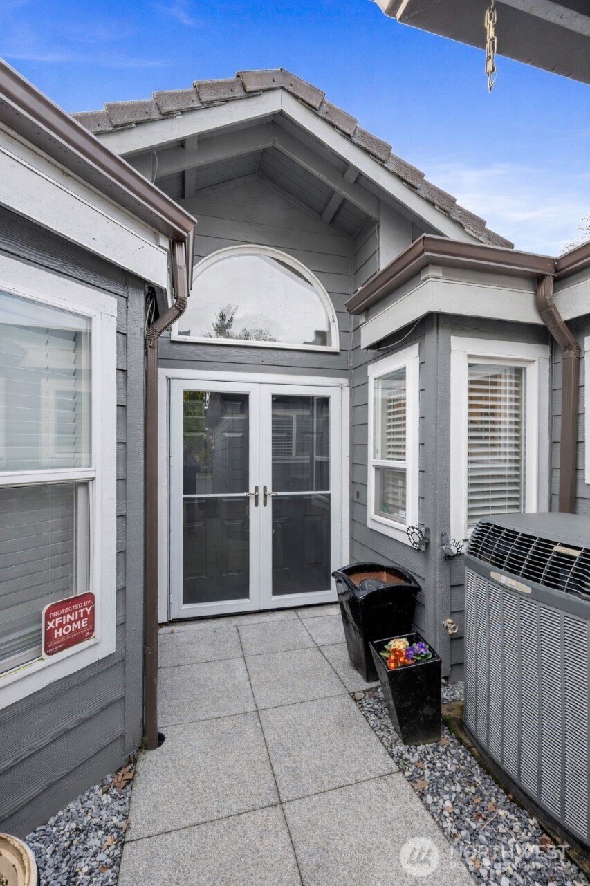 7336 Steilacoom Boulevard SW, Lakewood, WA 98499-1951