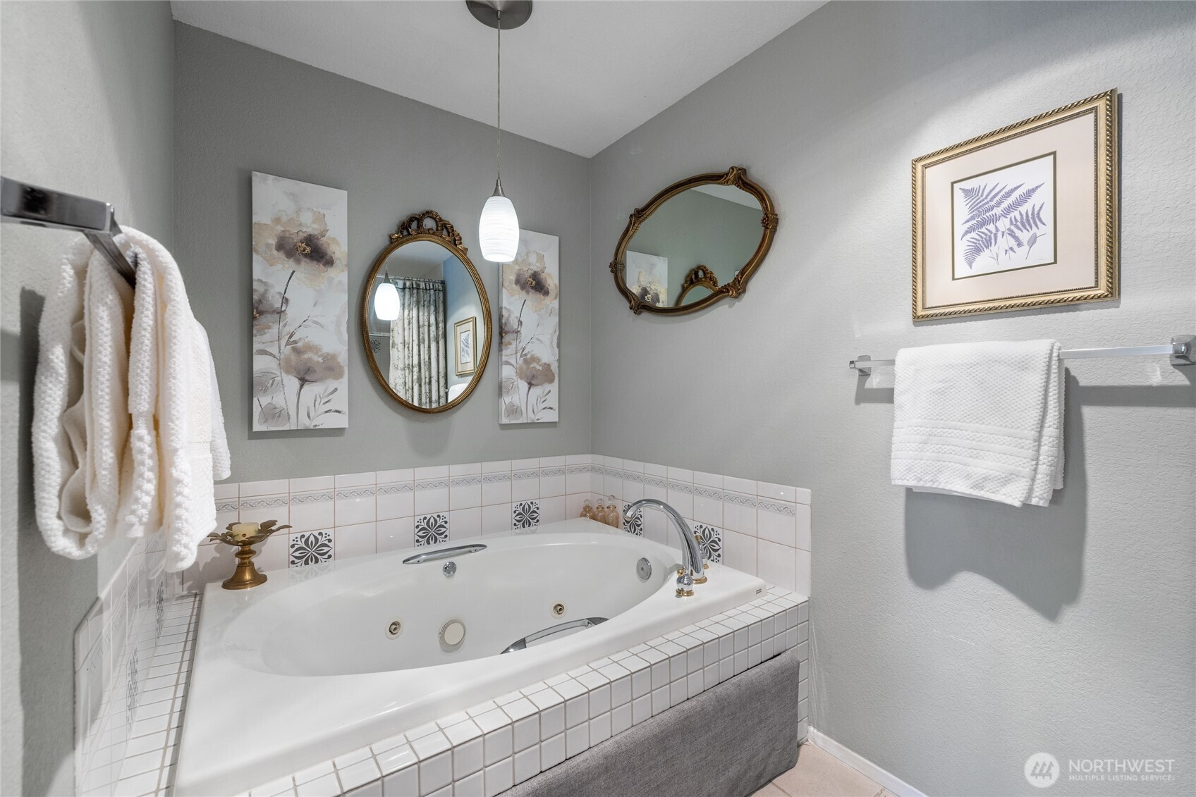 7336 Steilacoom Boulevard SW, Lakewood, WA 98499-1951