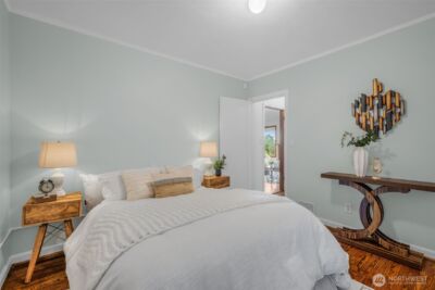 2301 Delmar Drive E, Seattle, WA 98102 - Photo 15