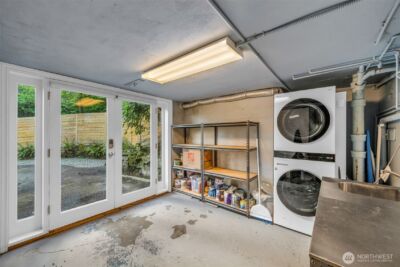 2301 Delmar Drive E, Seattle, WA 98102 - Photo 26