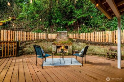 2301 Delmar Drive E, Seattle, WA 98102 - Photo 35