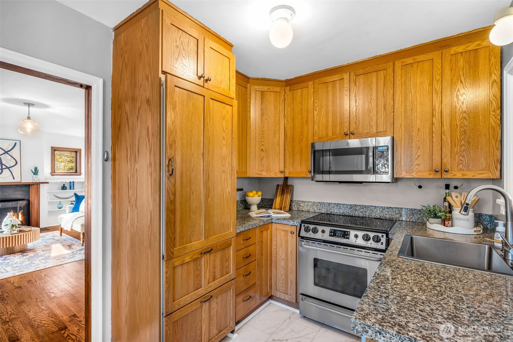 2301 Delmar Drive E, Seattle, WA 98102