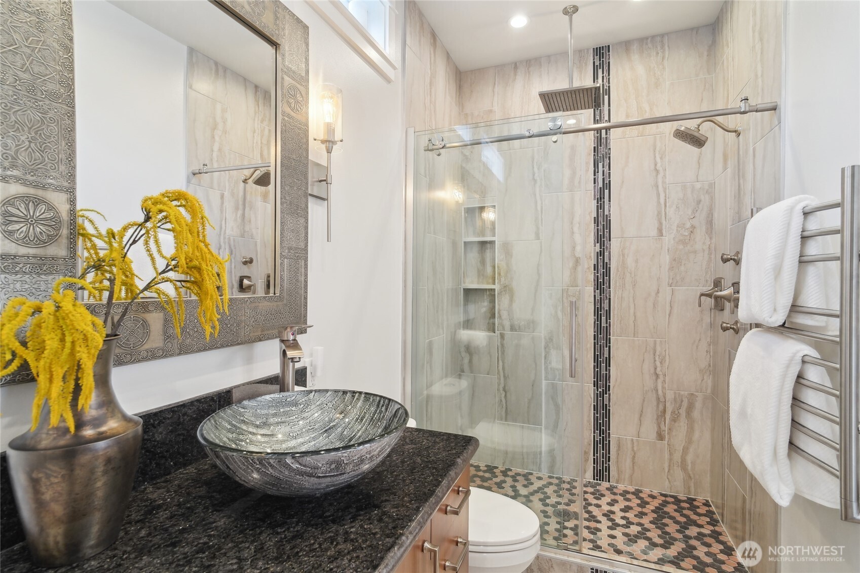 1420 N 50th Street , Seattle, WA 98103