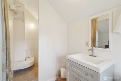 1420 N 50th Street , Seattle, WA 98103 - Photo 19