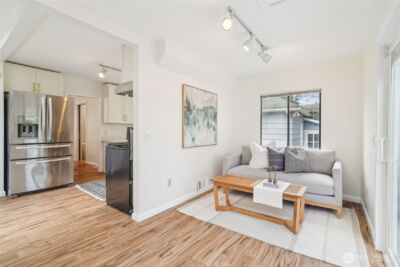 1420 N 50th Street , Seattle, WA 98103 - Photo 10