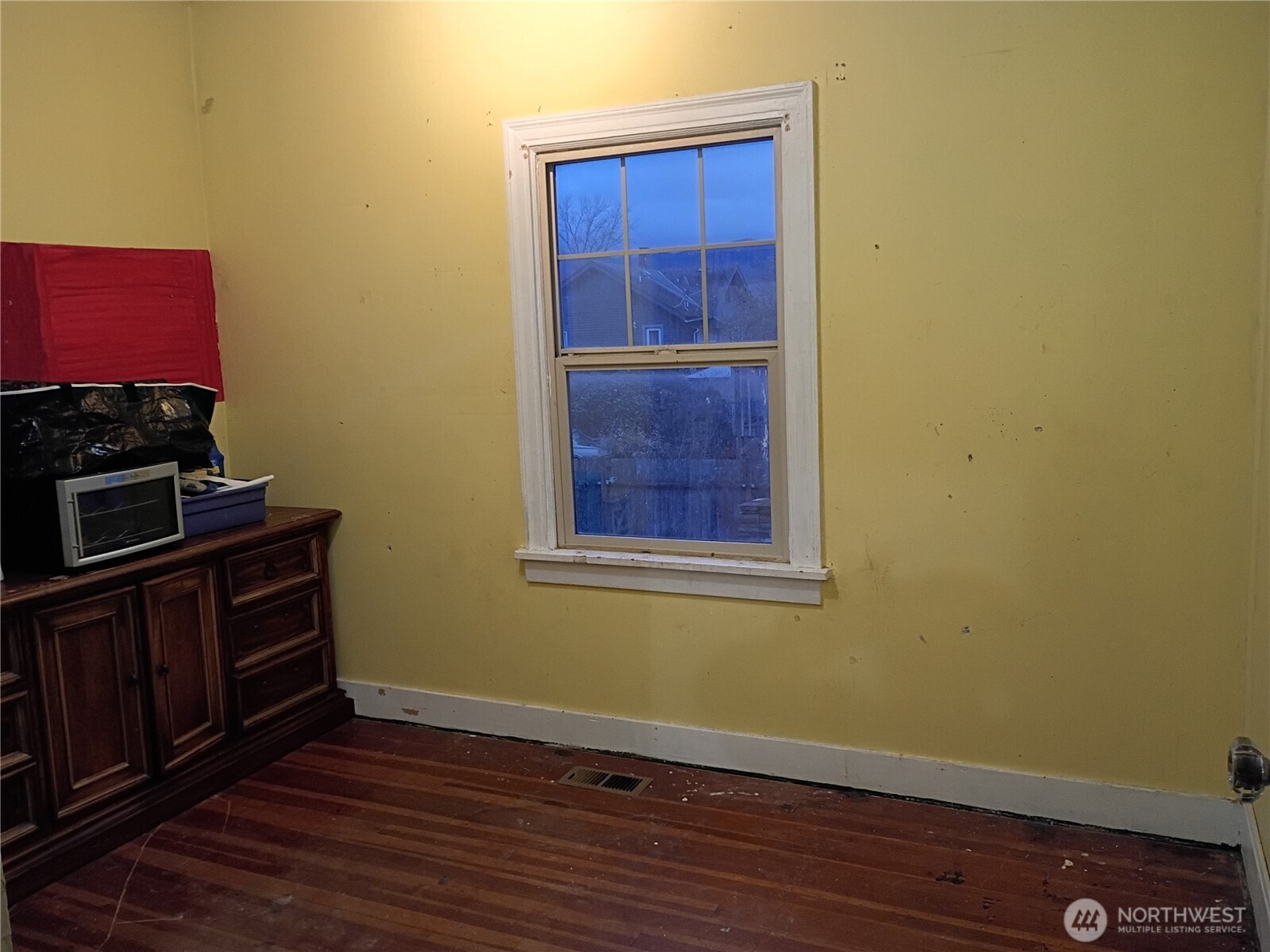 20968 Broadway Street , Conway, WA 98238