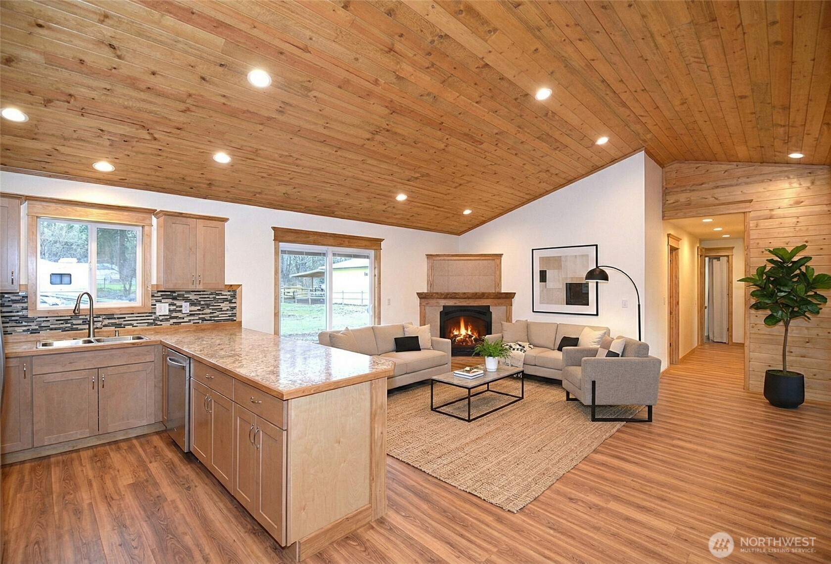 182 Frost Creek Road , Glenoma, WA 98336