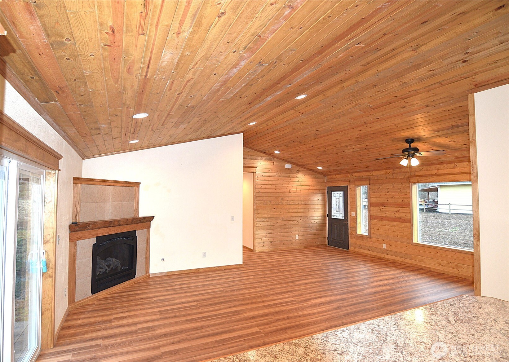 182 Frost Creek Road , Glenoma, WA 98336