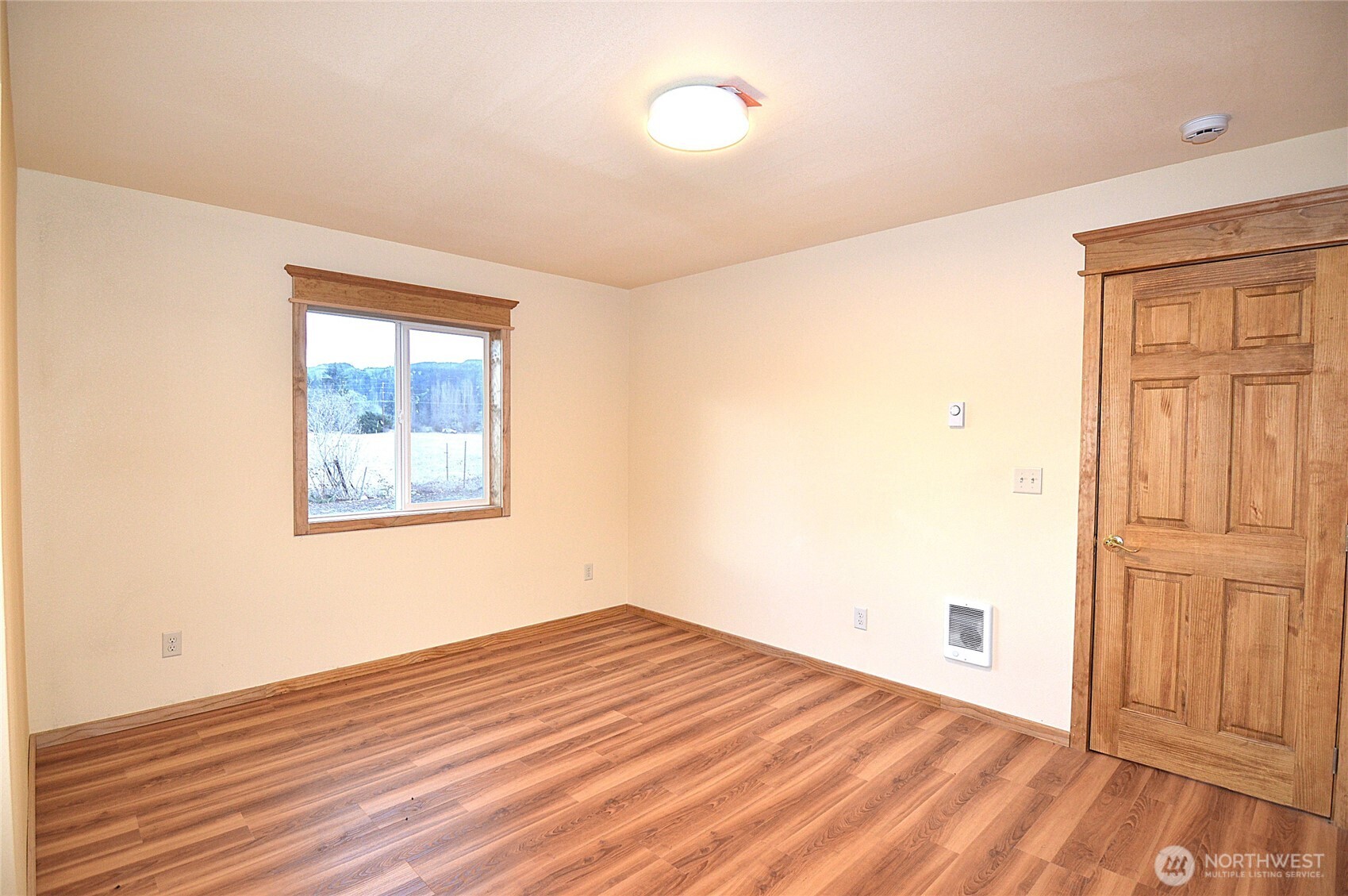 182 Frost Creek Road , Glenoma, WA 98336