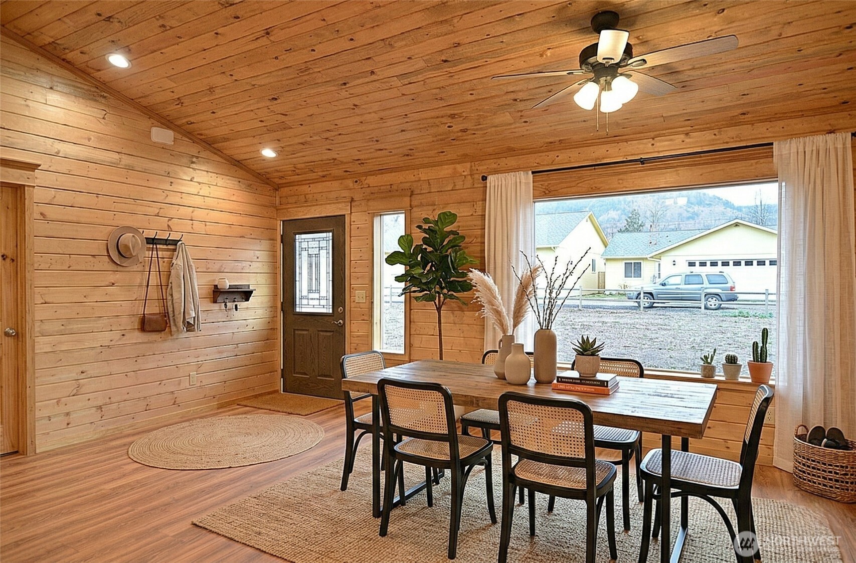 182 Frost Creek Road , Glenoma, WA 98336