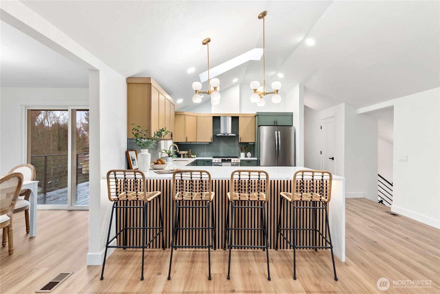 20733 Elberta Road , Lynnwood, WA 98036