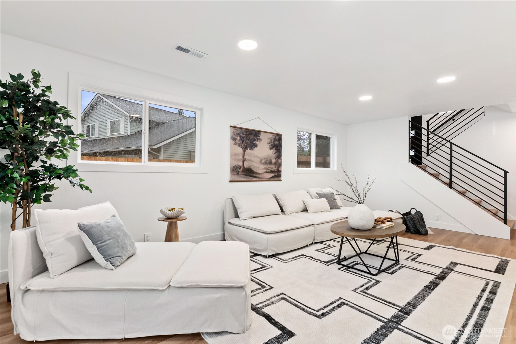 20733 Elberta Road , Lynnwood, WA 98036