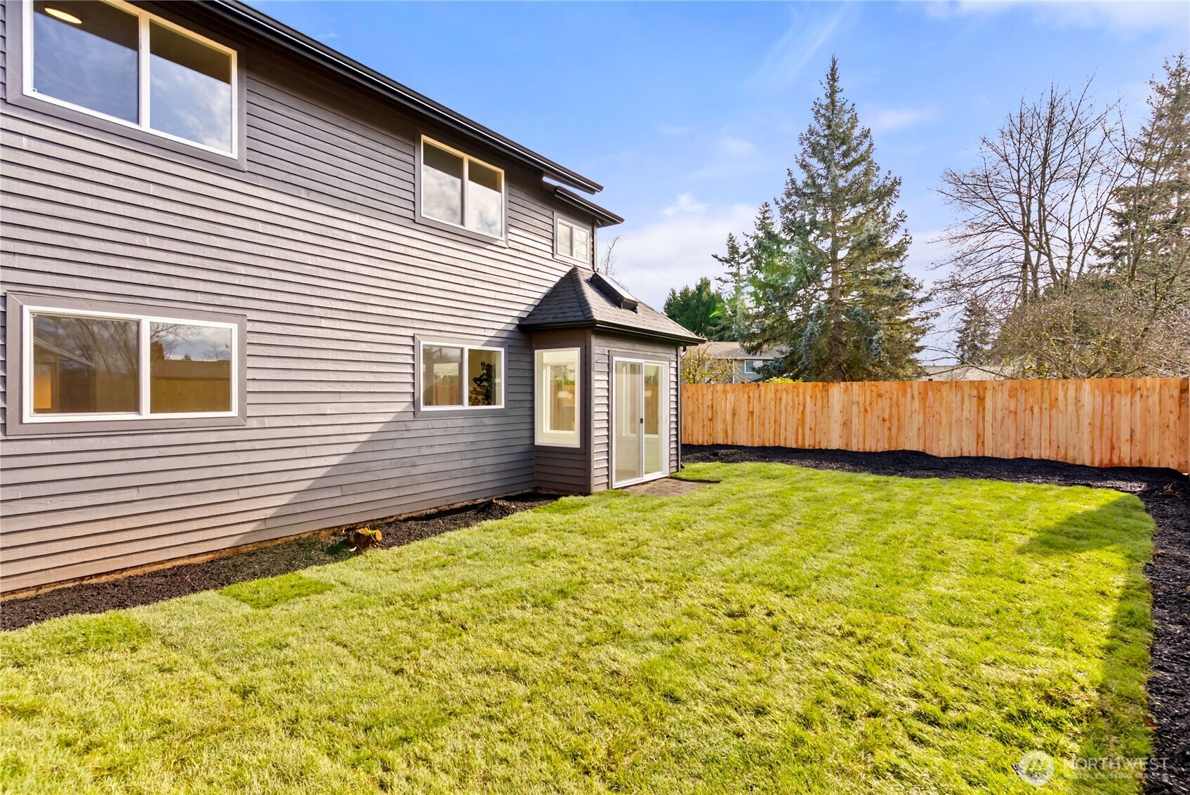 20733 Elberta Road , Lynnwood, WA 98036