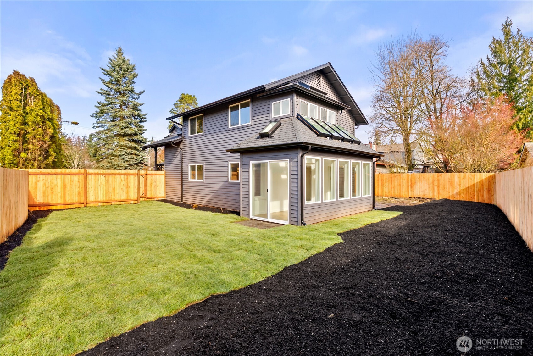 20733 Elberta Road , Lynnwood, WA 98036