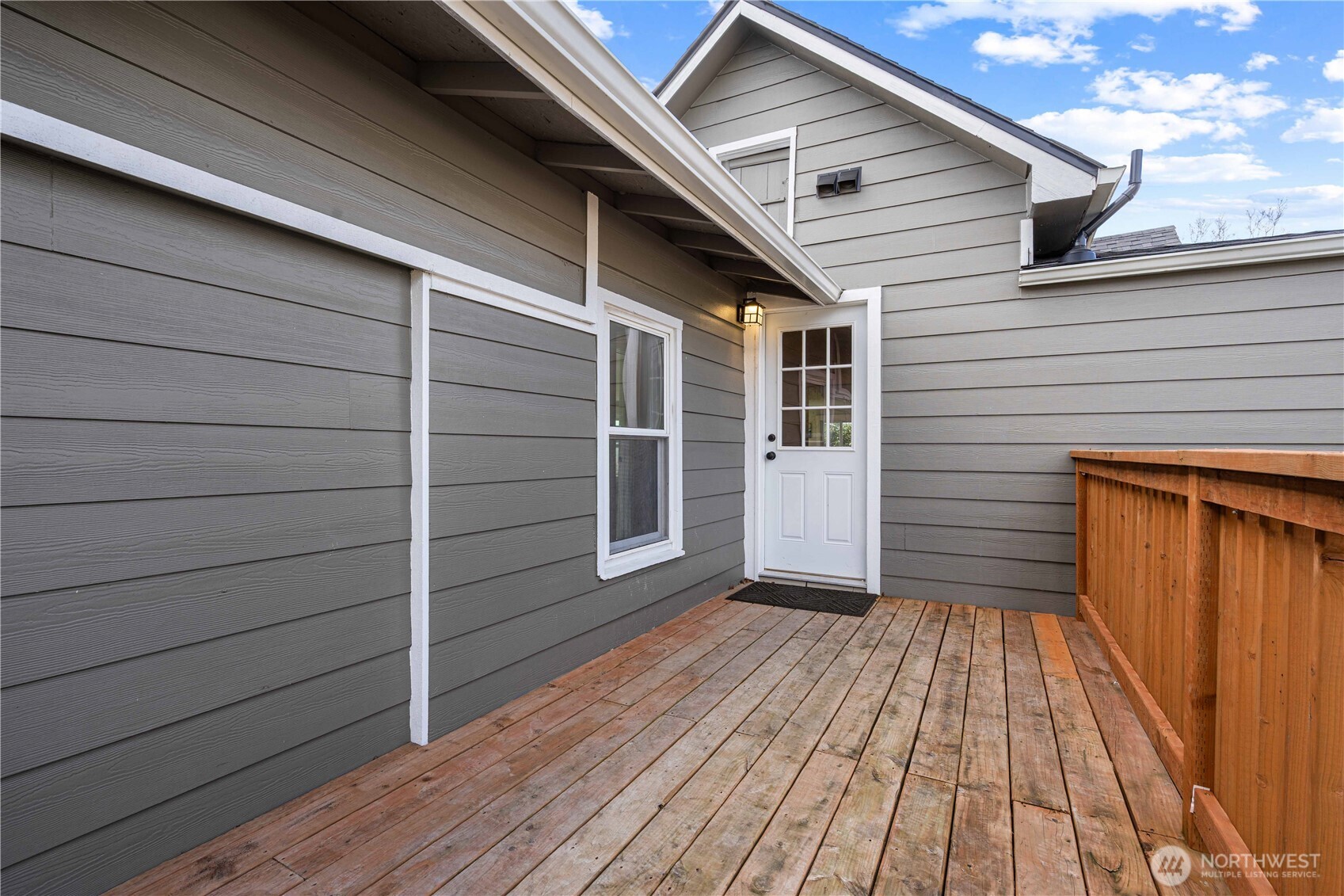 5526 20th Avenue S, Seattle, WA 98108