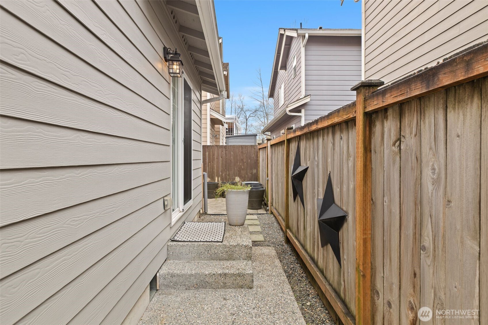 9917 2nd Place NE, Lake Stevens, WA 98258-1656