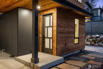 10829 104th Avenue NE, Kirkland, WA 98033