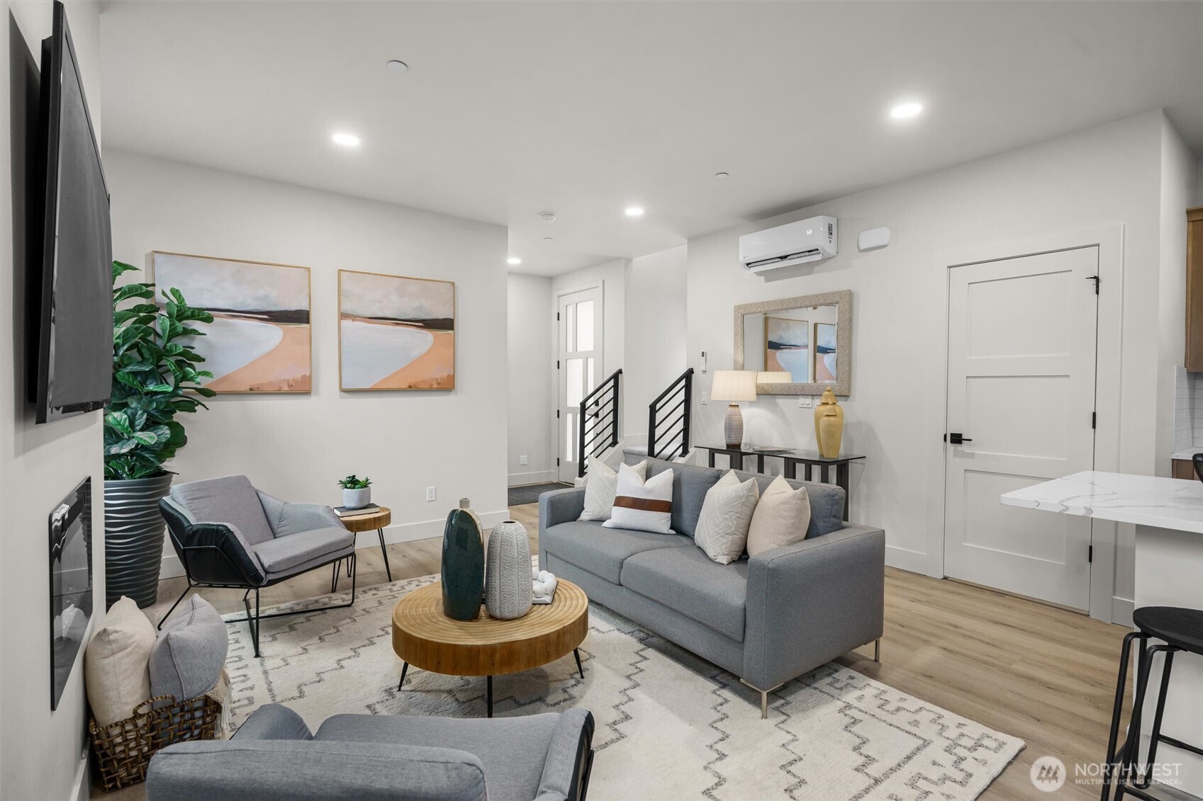 10829 104th Avenue NE, Kirkland, WA 98033