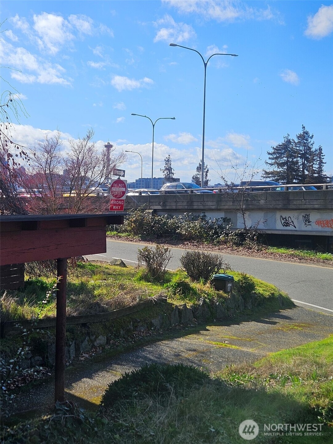 1603 Lakeview Boulevard E, Seattle, WA 98102