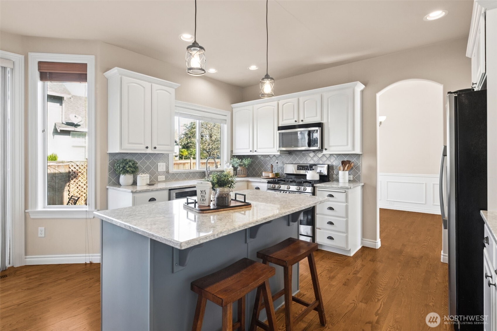 23834 SE 284th Street , Maple Valley, WA 98038