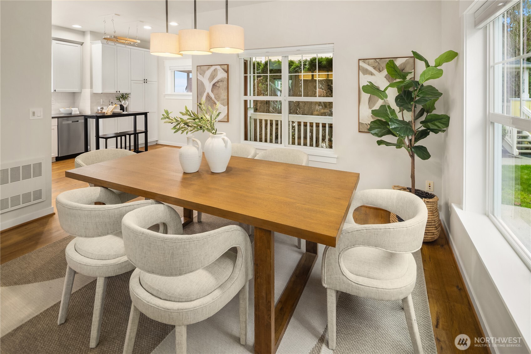 1944 NE Katsura Street , Issaquah, WA 98029