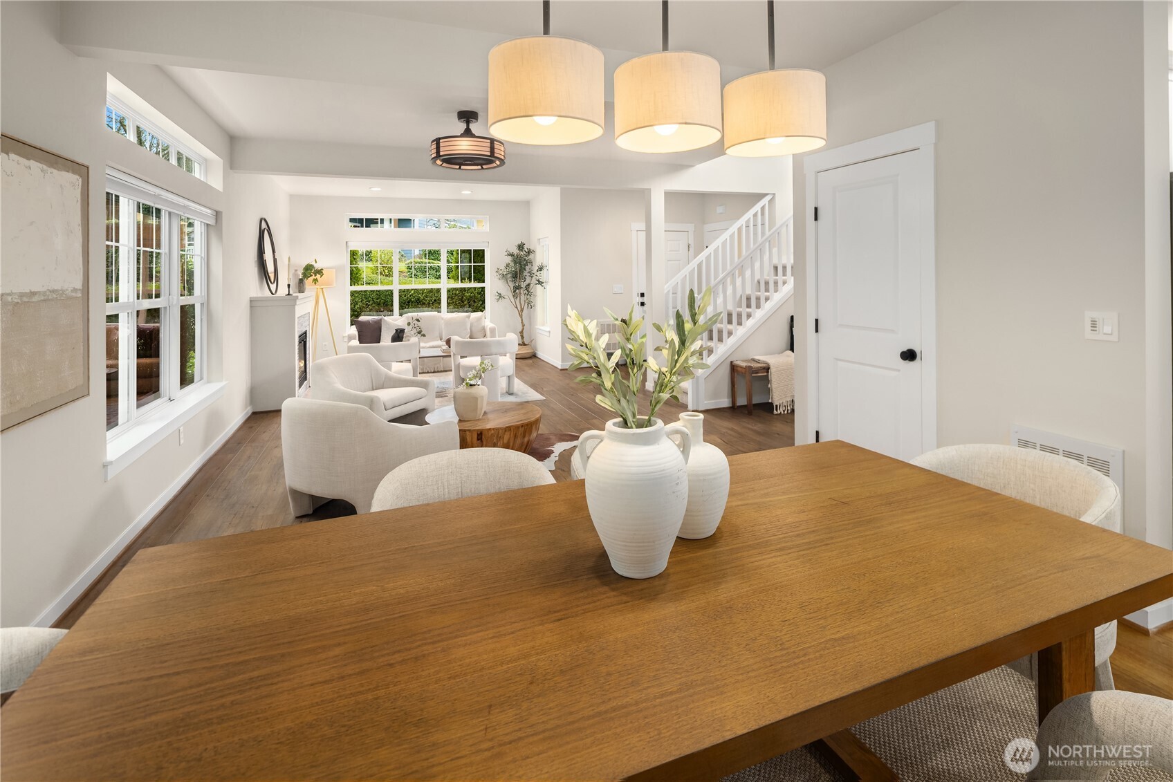 1944 NE Katsura Street , Issaquah, WA 98029