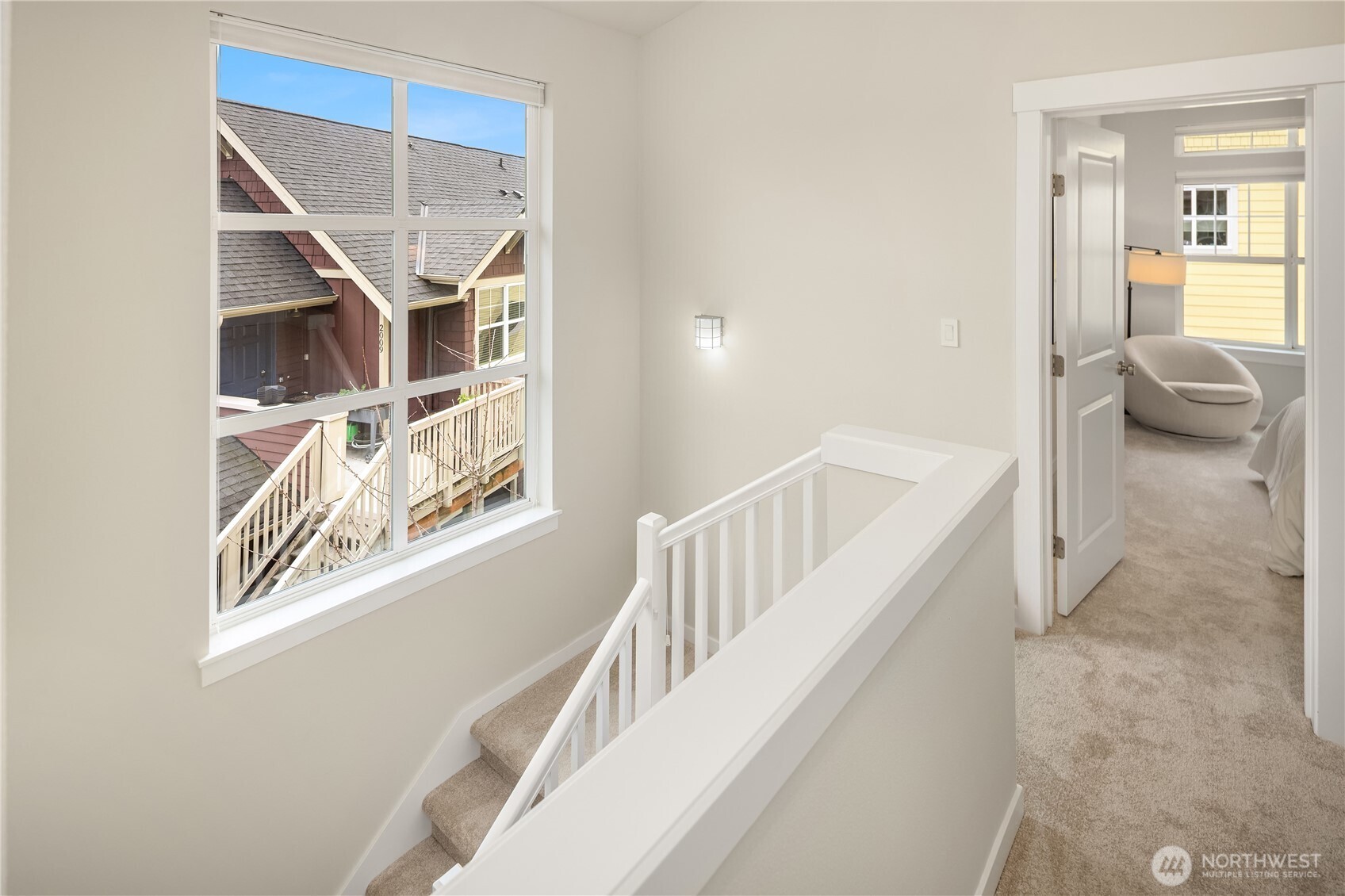 1944 NE Katsura Street , Issaquah, WA 98029