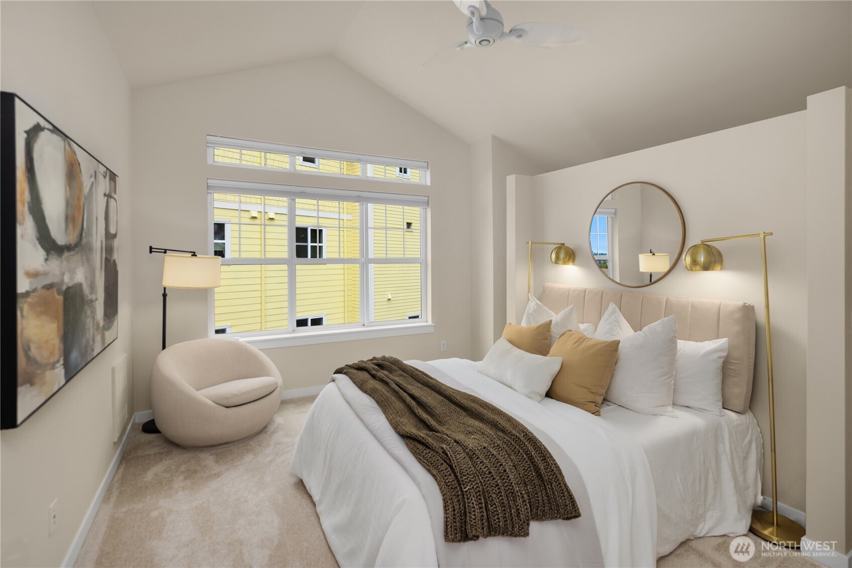 1944 NE Katsura Street , Issaquah, WA 98029