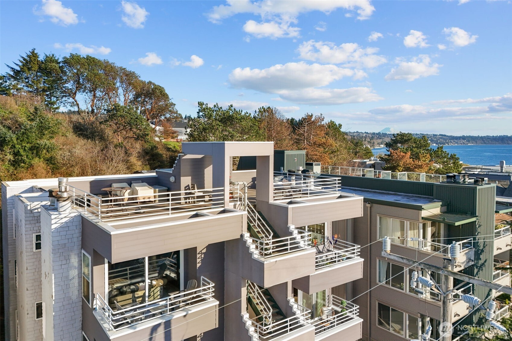 3200 Alki Avenue SW #301, Seattle, WA 98116