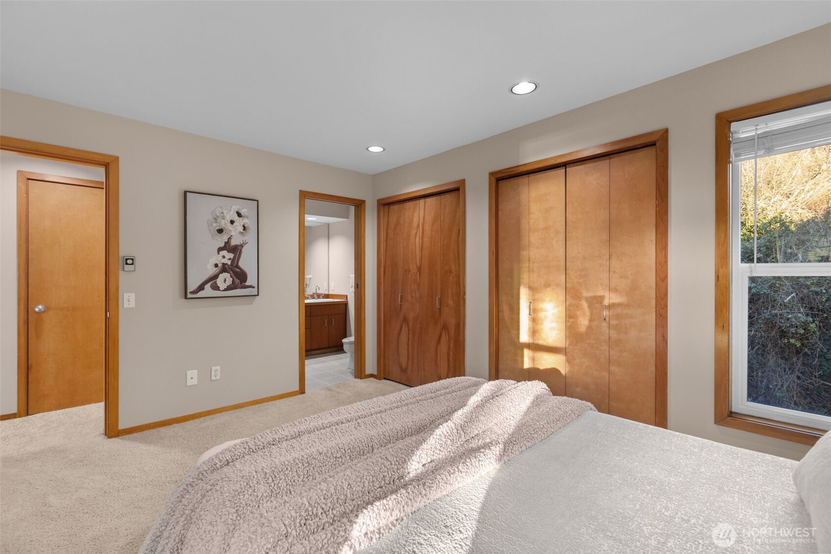 3200 Alki Avenue SW #301, Seattle, WA 98116