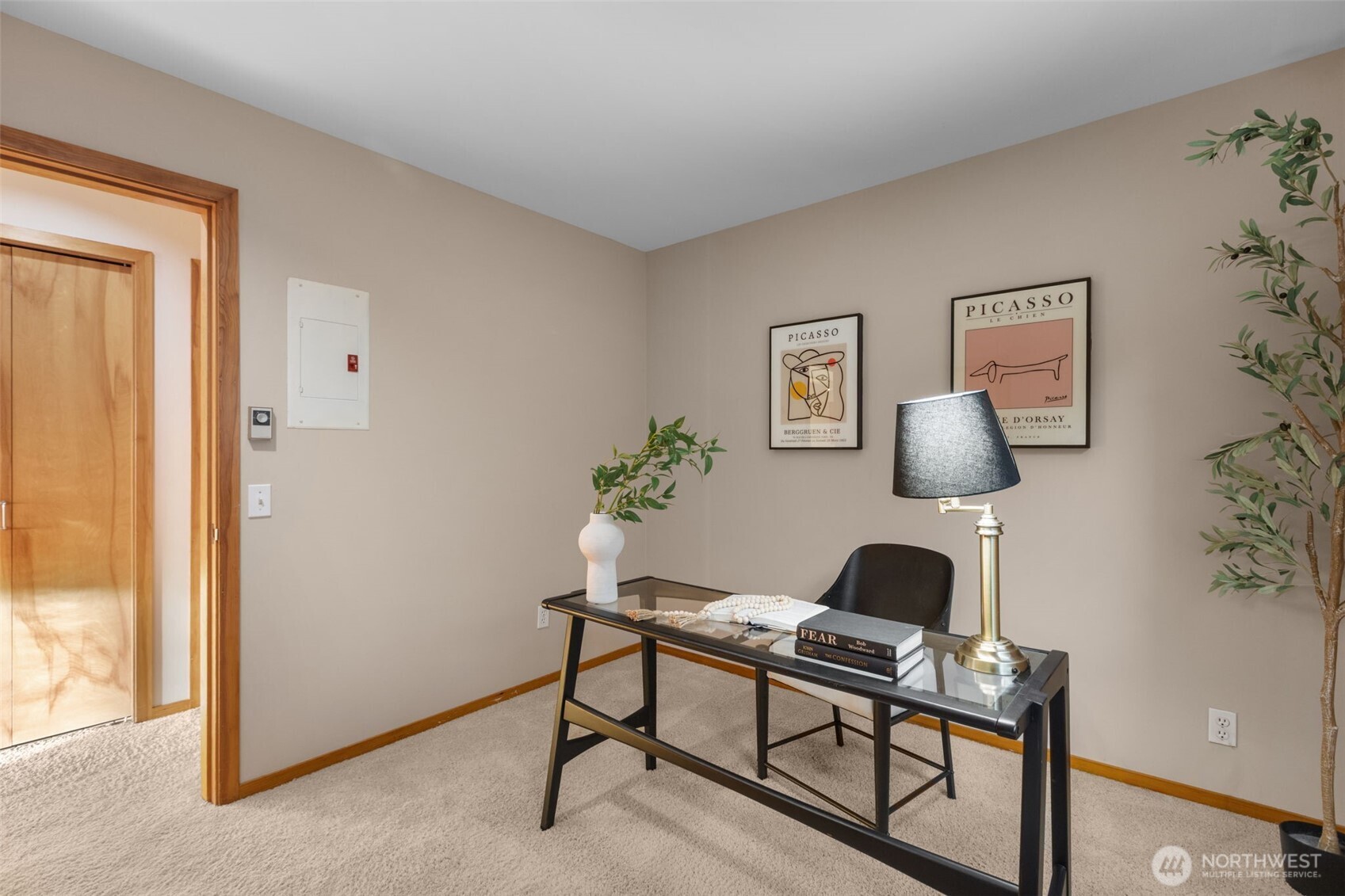 3200 Alki Avenue SW #301, Seattle, WA 98116