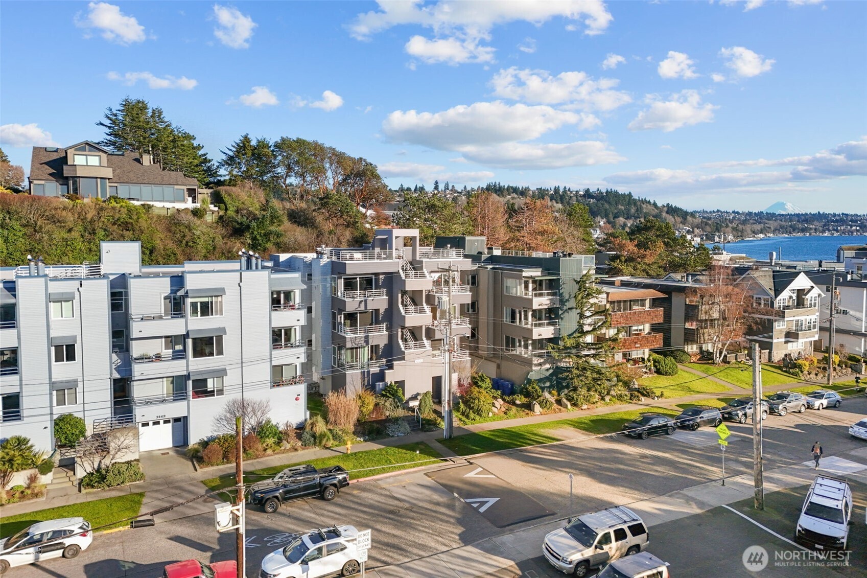 3200 Alki Avenue SW #301, Seattle, WA 98116